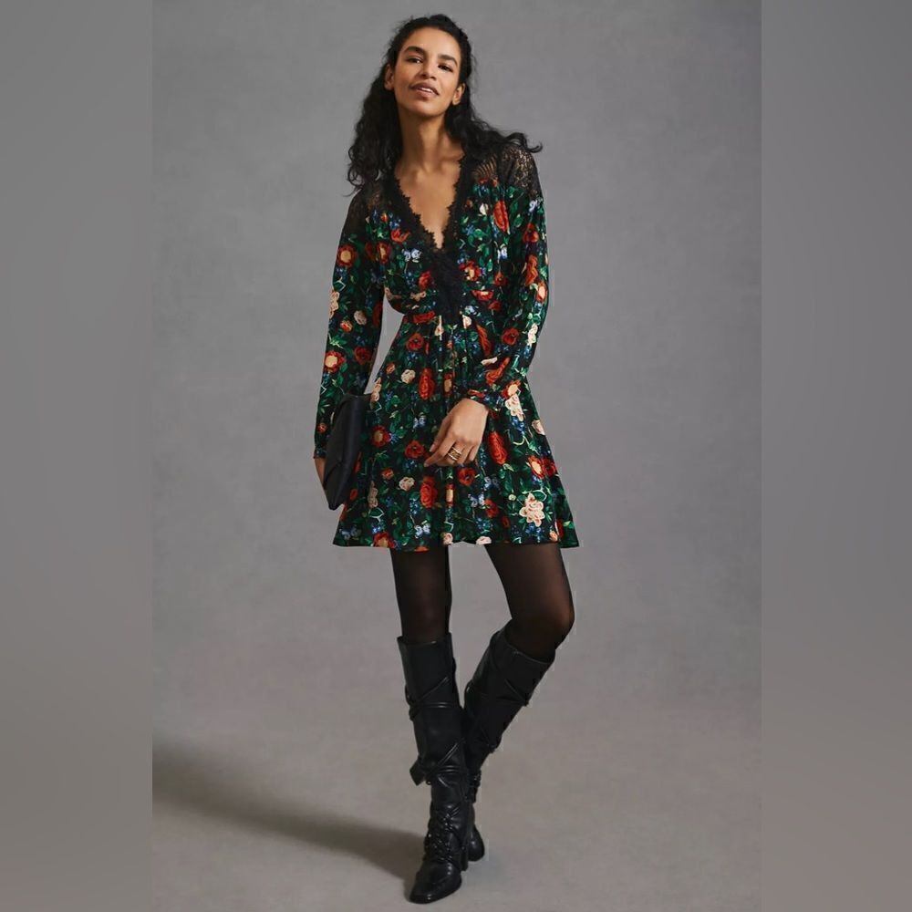 Anthropologie Lacy V-Neck Mini Dress Size 8 - Picture 2 of 5